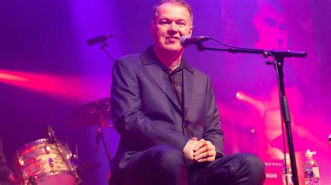 Connecting with Edwyn Collins' Personal Journey through 